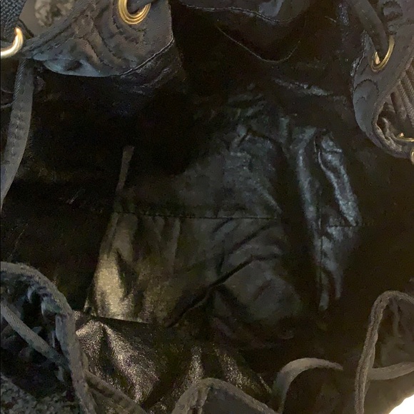 Cute Moschino bag. - Picture 4 of 7